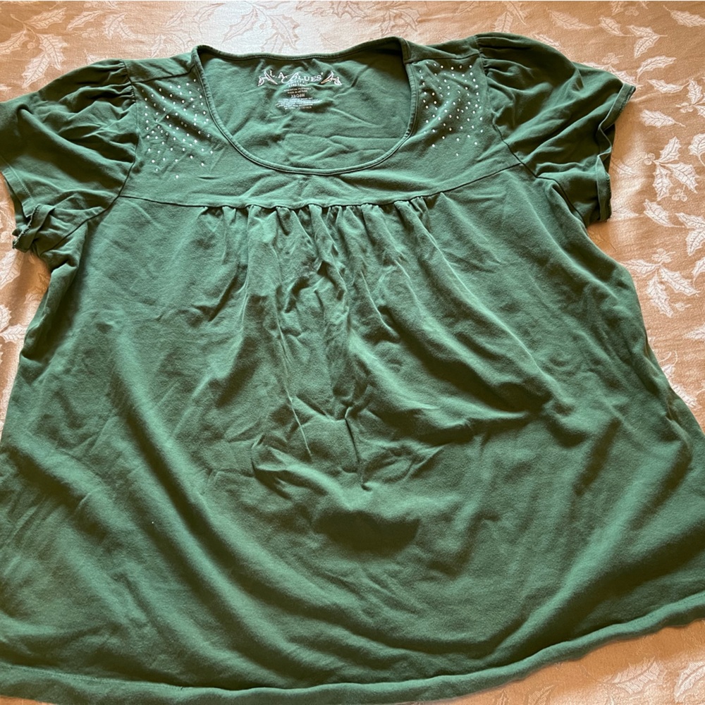 LA Blues Green with Rhinestone Short Sleeve Women’s Plus Top